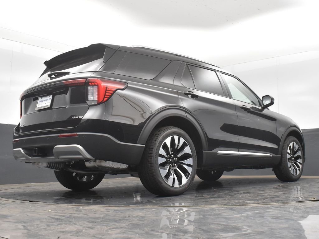 New 2026 Agate Black Metallic Ford Platinum™ image 21