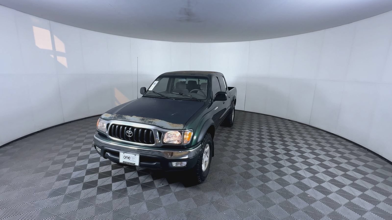 Used 2002 Green Toyota  image 3