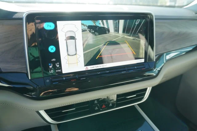 2026 Volkswagen Atlas SE w/Tech - Photo 32