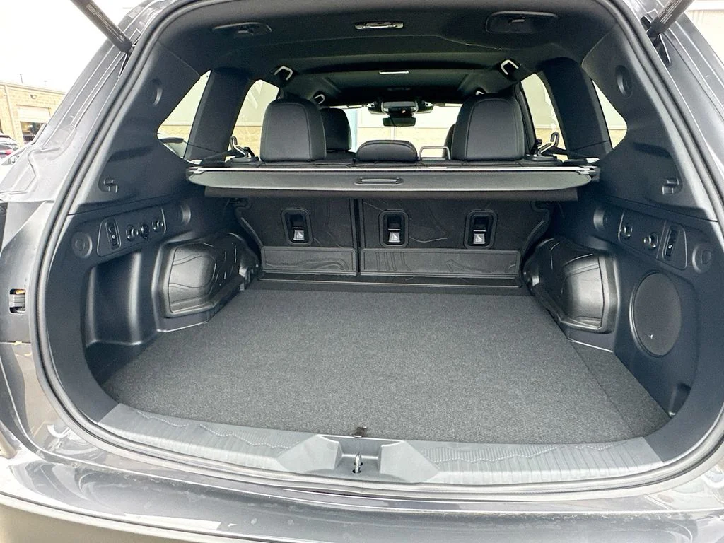 2026 Subaru Forester Touring - Photo 32