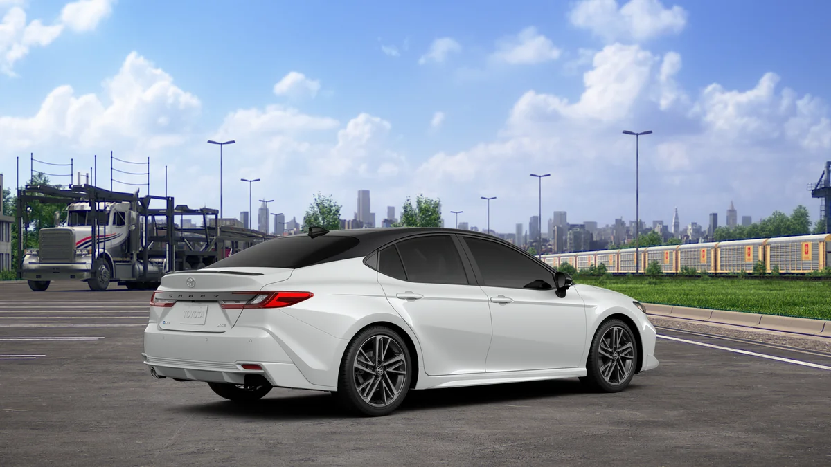 New 2026 Wind Chill Pearl with Midnight Black Metallic roof Toyota XSE image 10