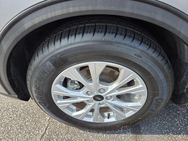 Used 2023 Silver Ford Active image 23