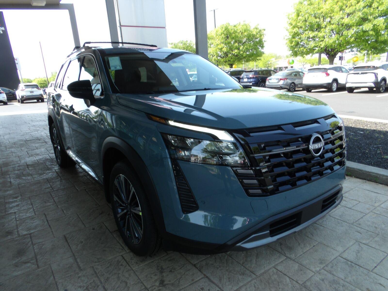 New 2026 Baltic Teal Pearl Nissan Platinum image 3