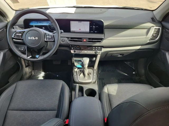 Used 2024 White Kia EX image 14