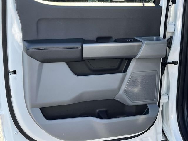 Used 2025 White Ford XLT image 18