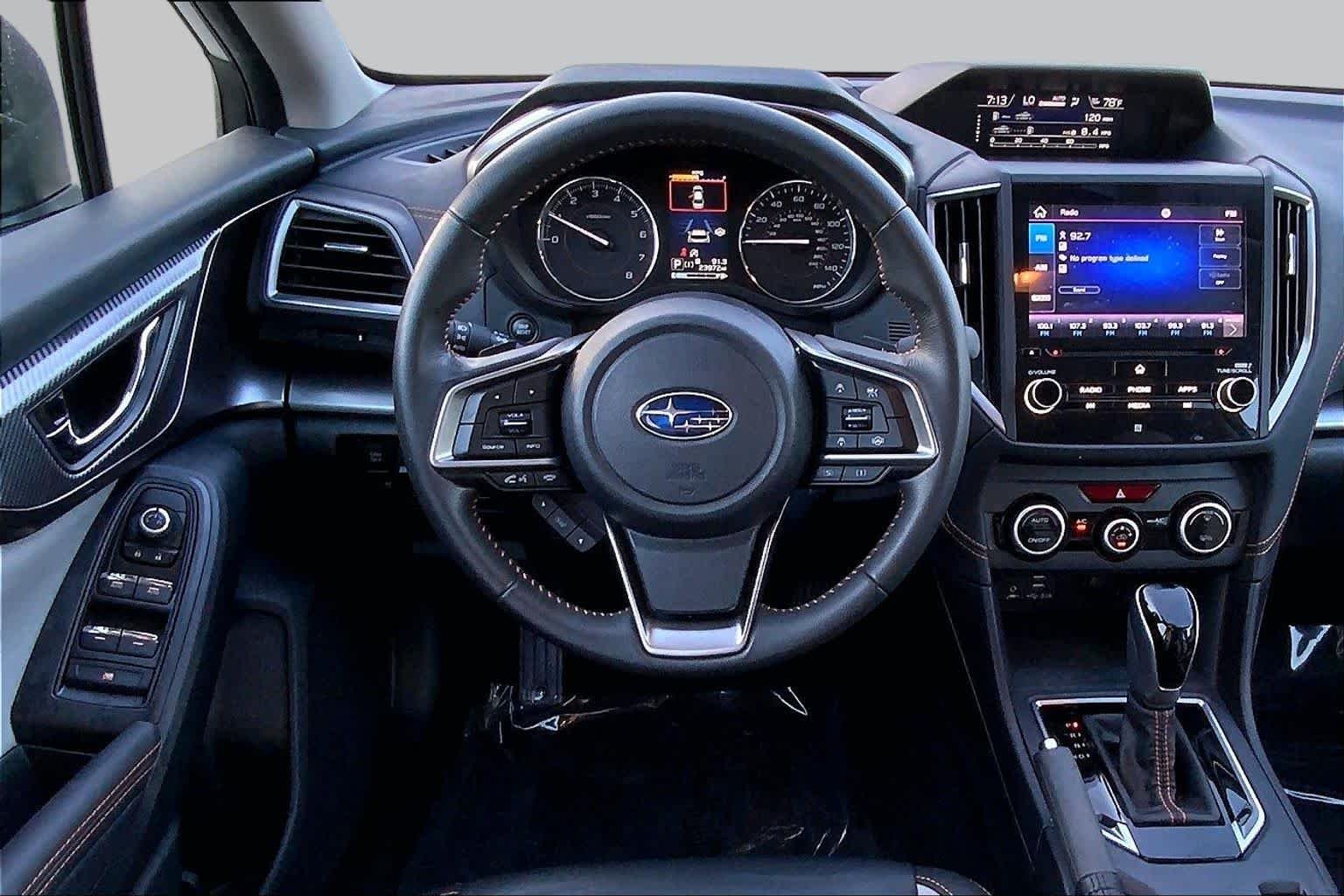 Used 2022 Crystal White Pearl Subaru Limited image 6