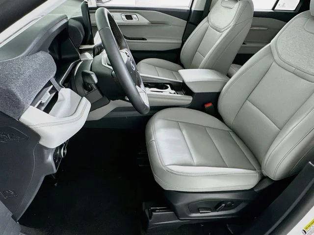 New 2026 Ford Explorer Active
