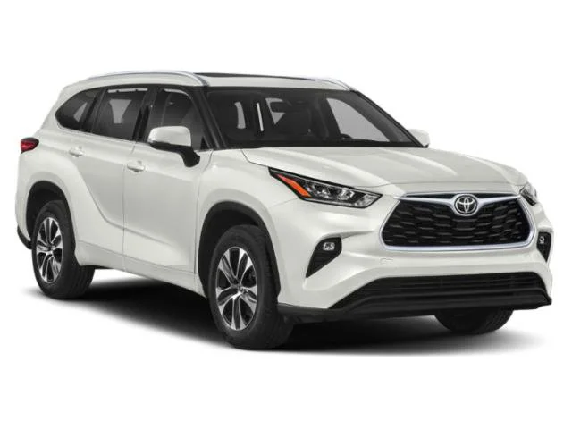 Used 2020 Midnight Black Metallic Toyota XLE image 9