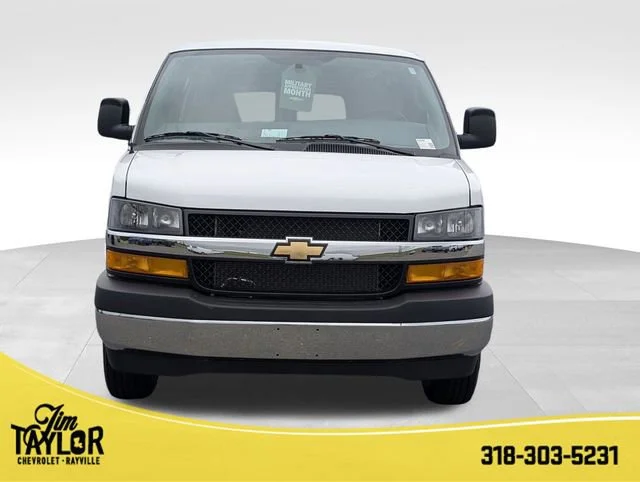 2026 Chevrolet Express Cargo Work Van - Photo 11