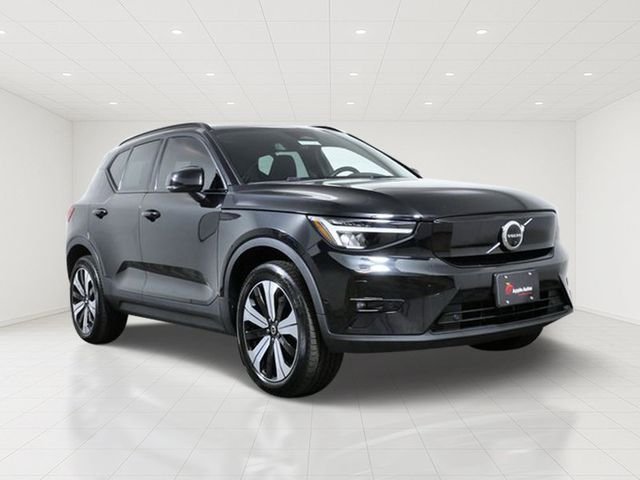 2023 Volvo XC40 Recharge Pure Electric Twin Plus