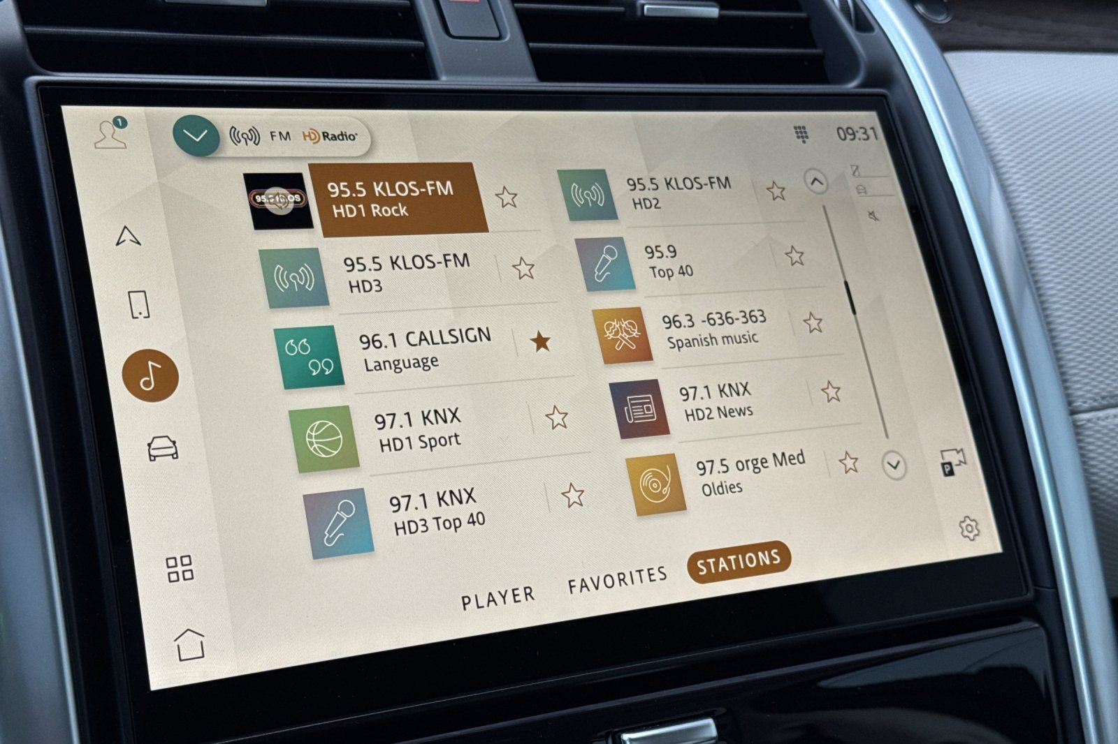 2026 Land Rover Discovery Dynamic SE - Photo 21