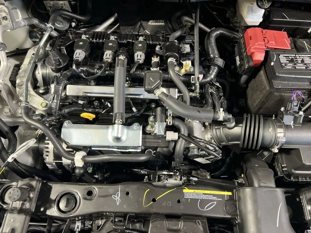 2025 Nissan Versa Sedan SV - Photo 17