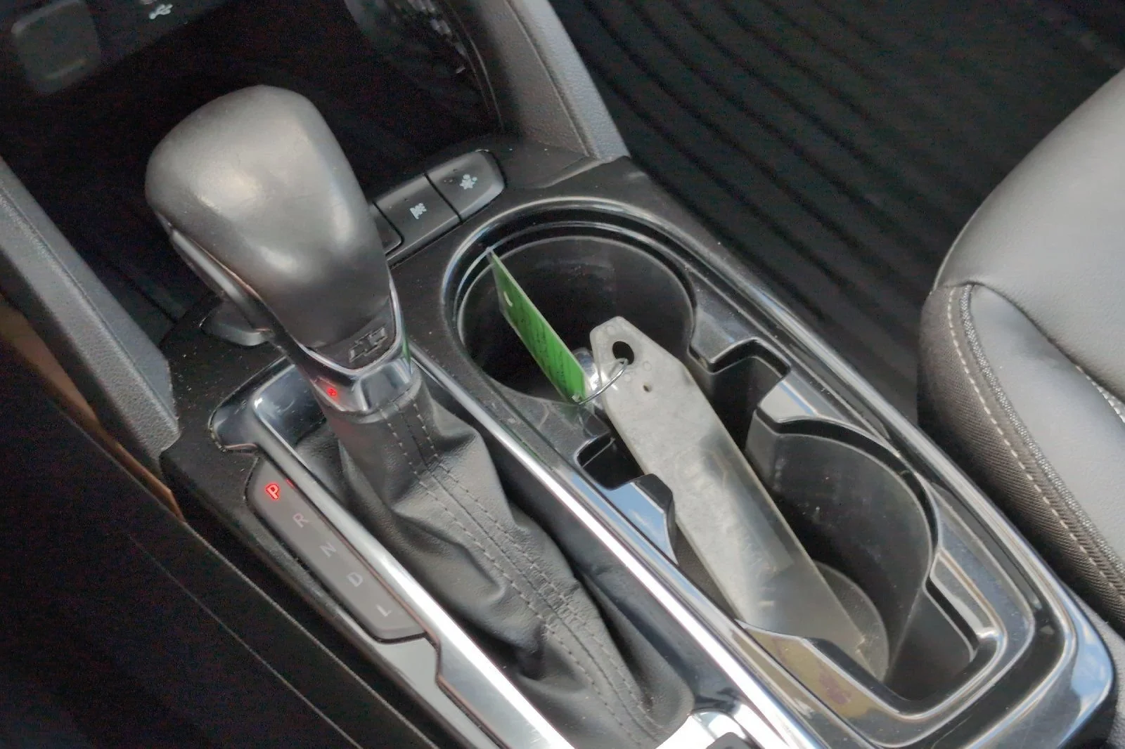 Used 2023 STERLING GRAY METALLIC Chevrolet ACTIV image 22