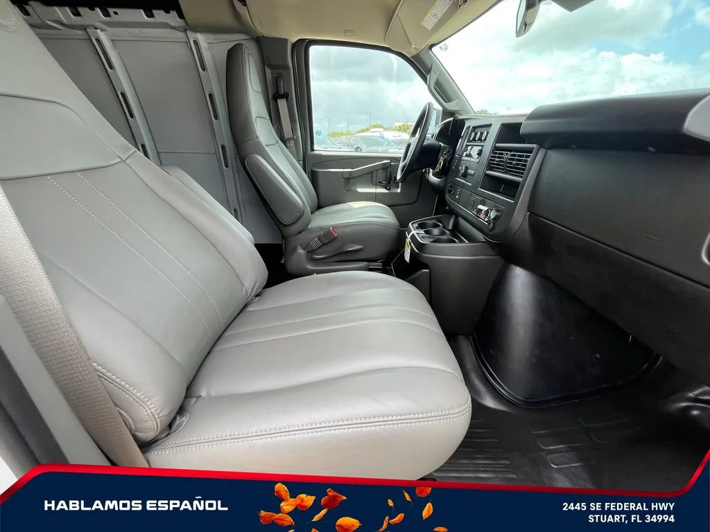 2026 GMC Savana Cargo Work Van - Photo 14