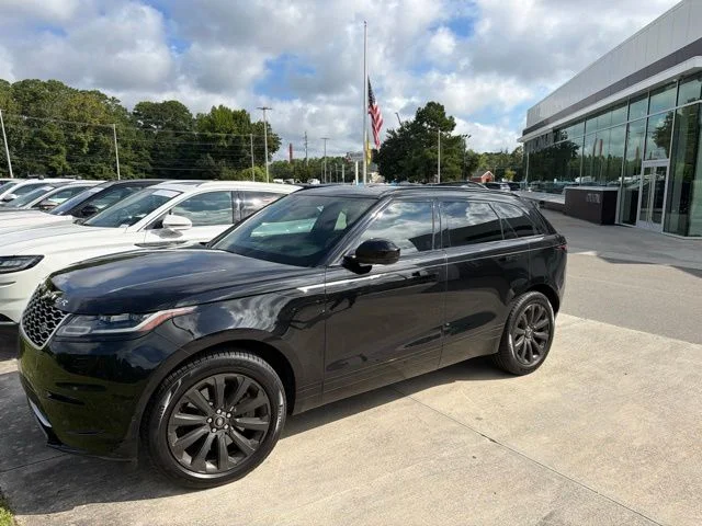 Used 2021 Black Land Rover S image 1