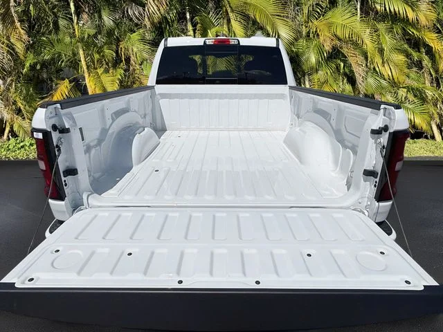 New 2026 Bright White Clearcoat RAM Big Horn/Lone Star image 26