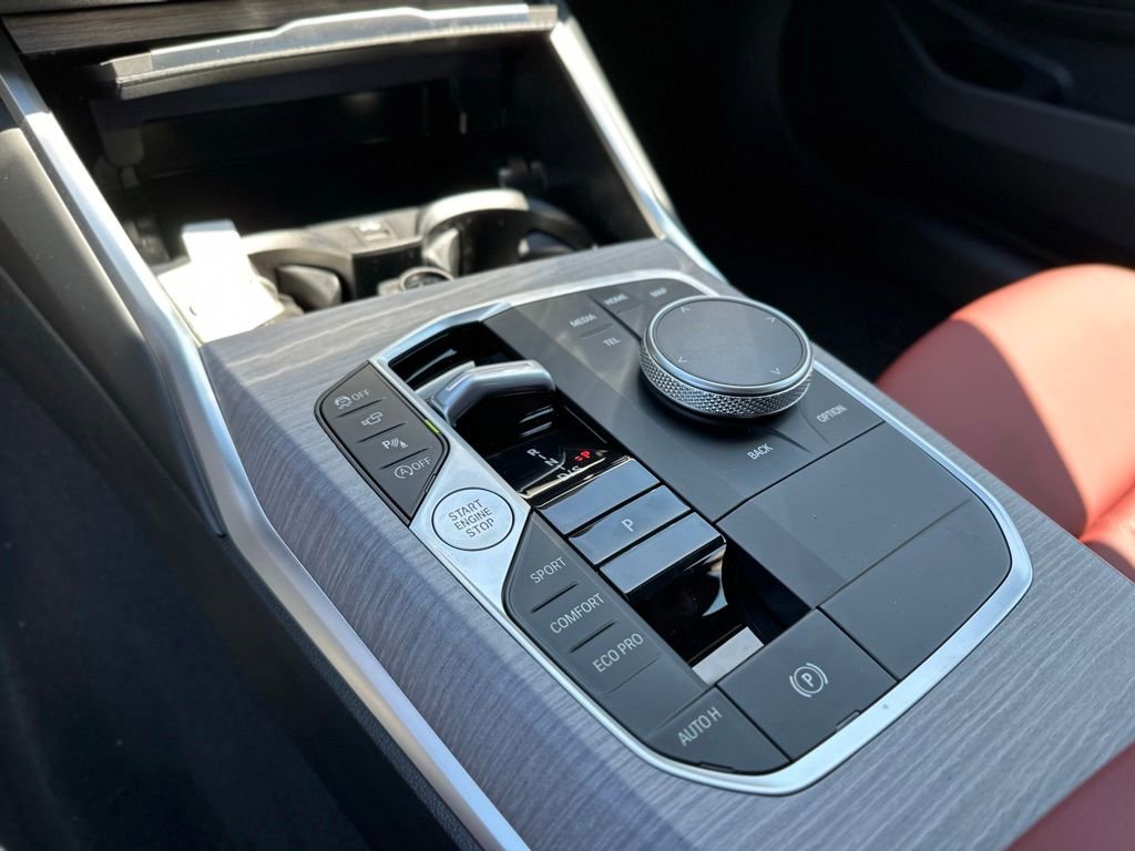 New 2026 Alpine White BMW 330i NA xDrive image 33