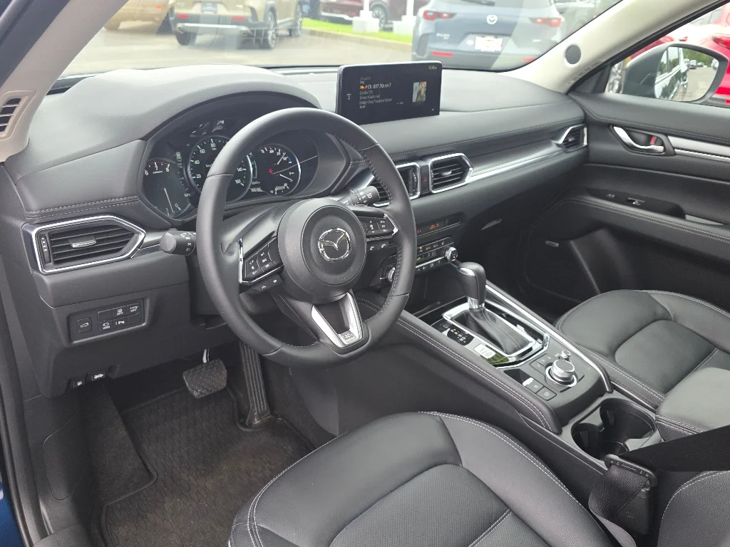 Used 2025 Deep Crystal Blue Mica Mazda 2.5 S Premium Plus Package image 31