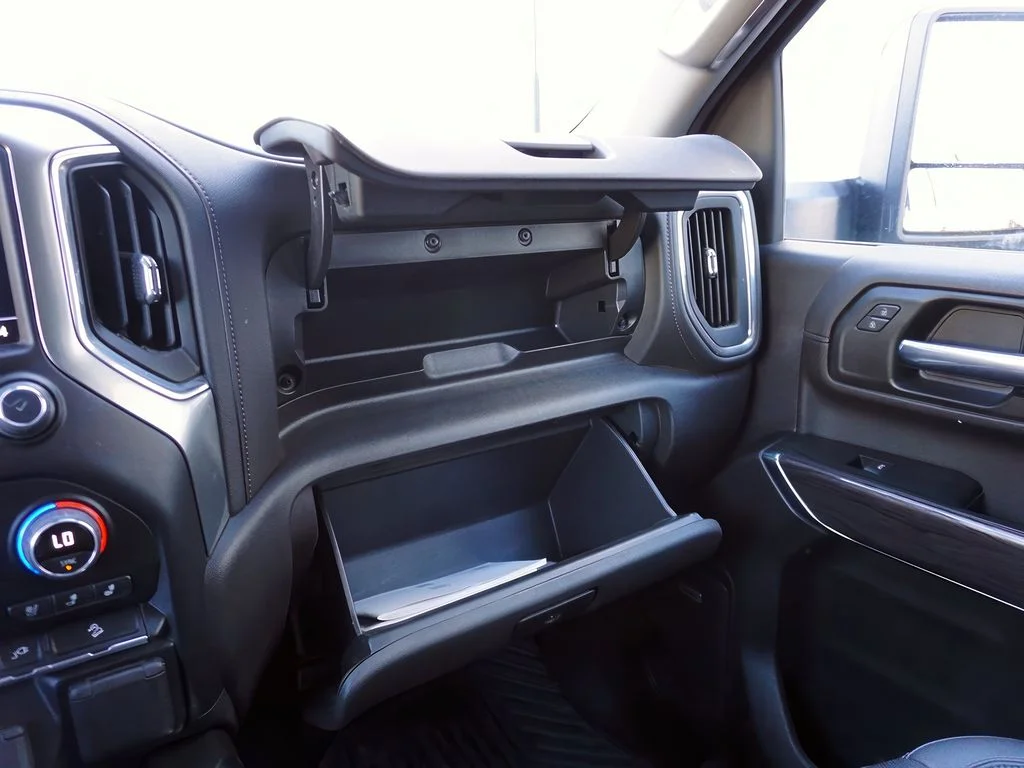 2022 Chevrolet Silverado 2500HD LTZ - Photo 25