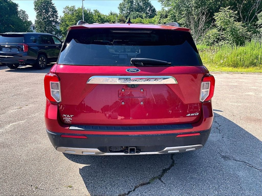 Used 2021 Red Ford XLT image 9