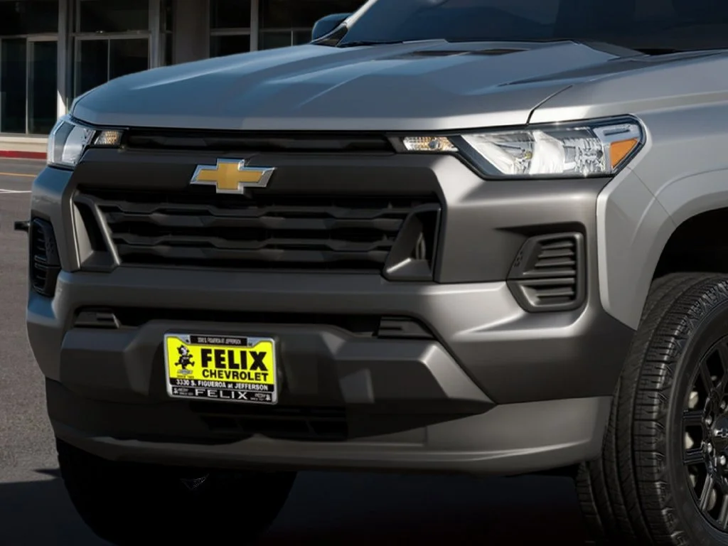 2026 Chevrolet Colorado Work Truck - Photo 4
