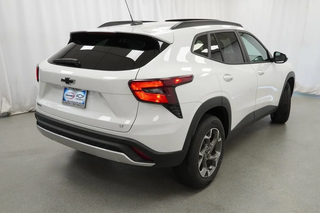 New 2026 Summit White Chevrolet LT image 3