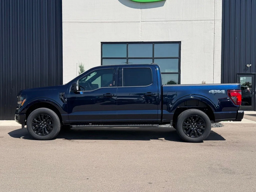 Used 2024 Black Ford XLT image 2