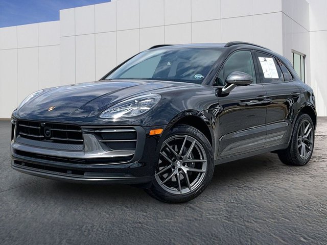 2024 Porsche Macan T