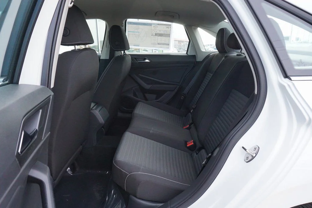 New 2026 White Volkswagen 1.5T S image 11
