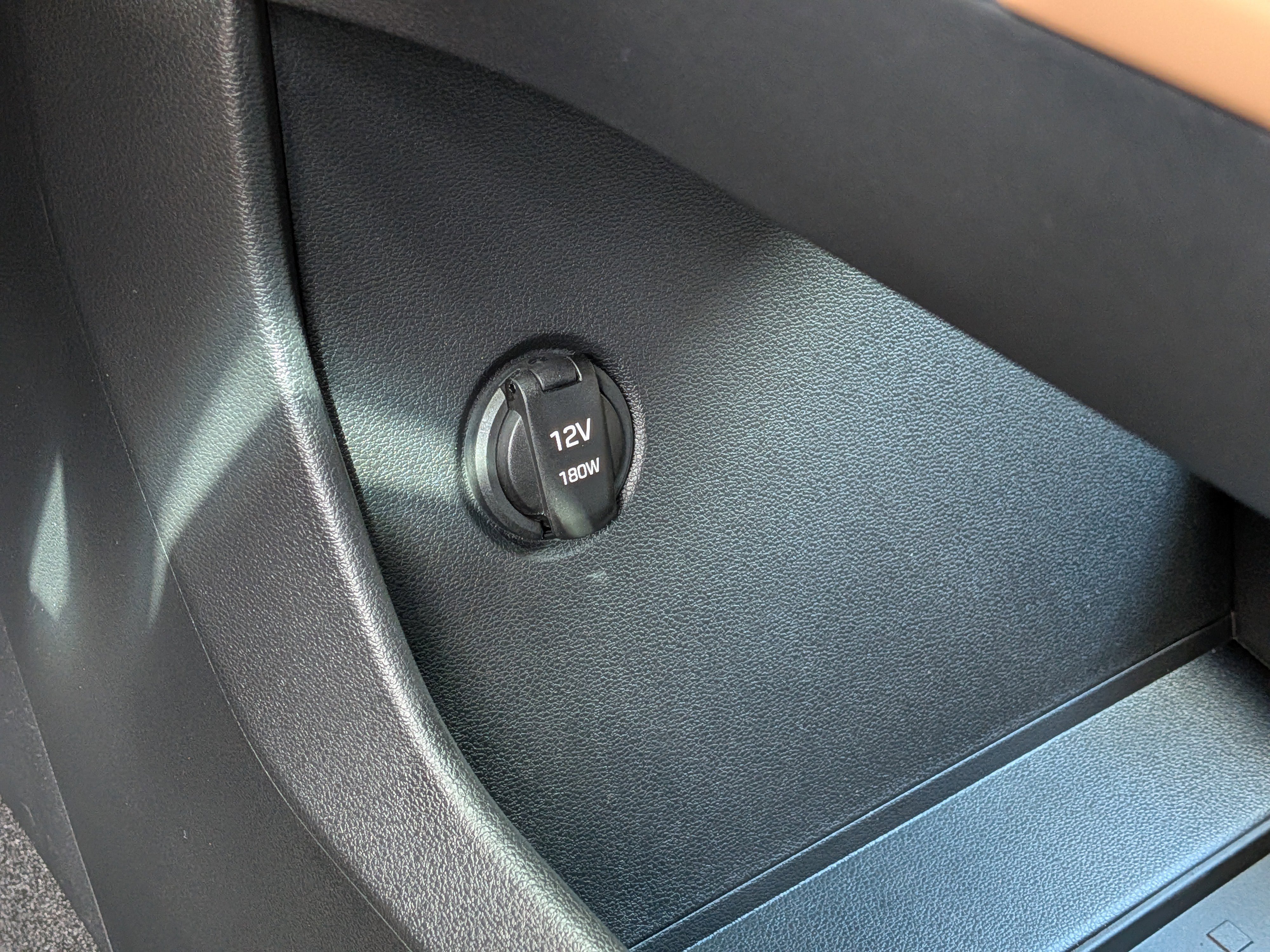 New 2026 Phantom Black Hyundai Limited FWD image 59