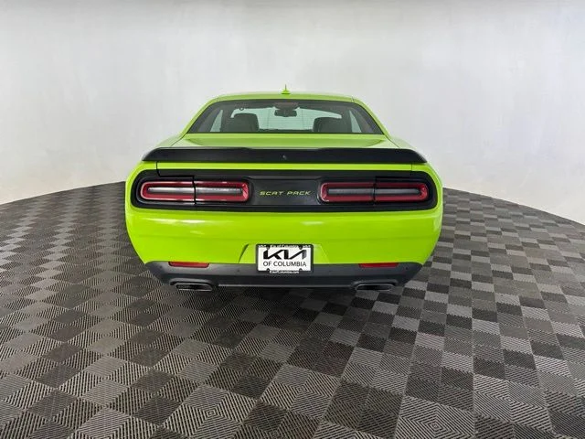 Used 2015 Beige Dodge R/T Scat Pack image 8