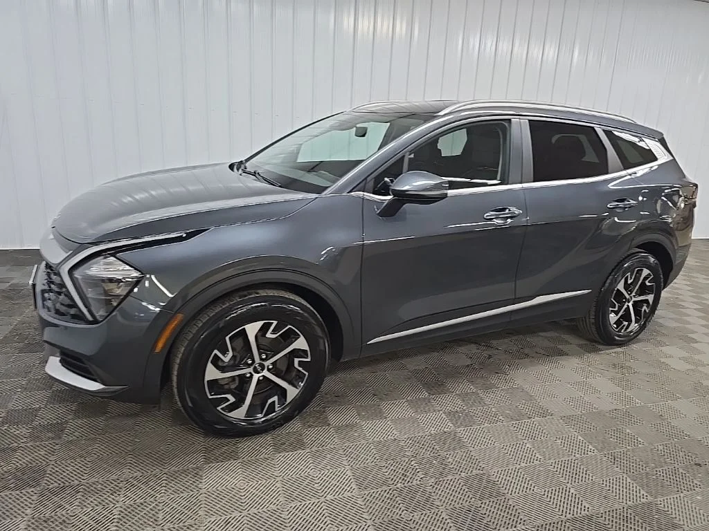 Used 2023 Gray Kia EX image 6