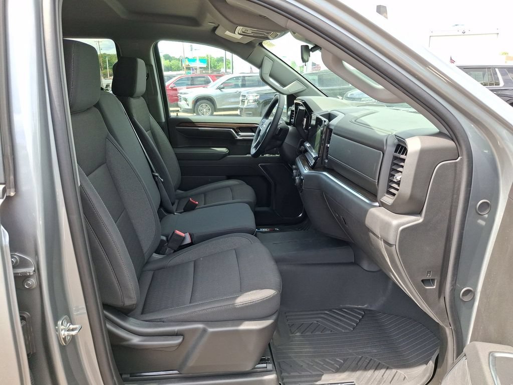 2026 Chevrolet Silverado 1500 LT - Photo 25