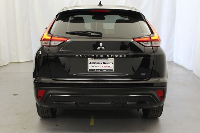 Used 2024  Mitsubishi SEL image 11