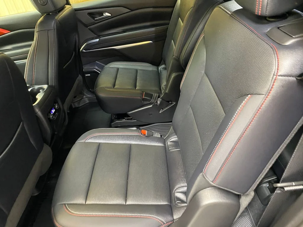Used 2026 Blue Chevrolet Z71 image 24