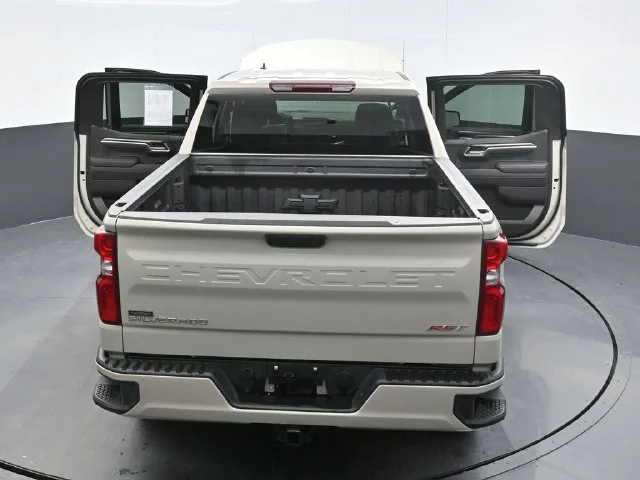 Used 2026 White Chevrolet RST image 27