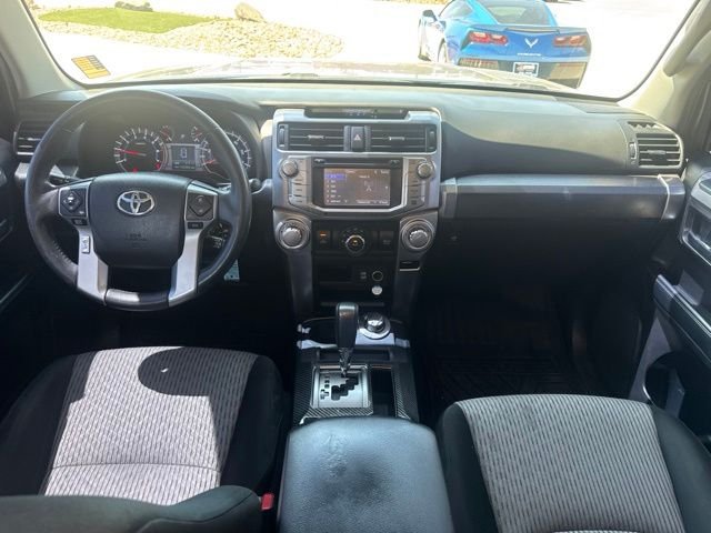 2018 Toyota 4Runner SR5 - Photo 12
