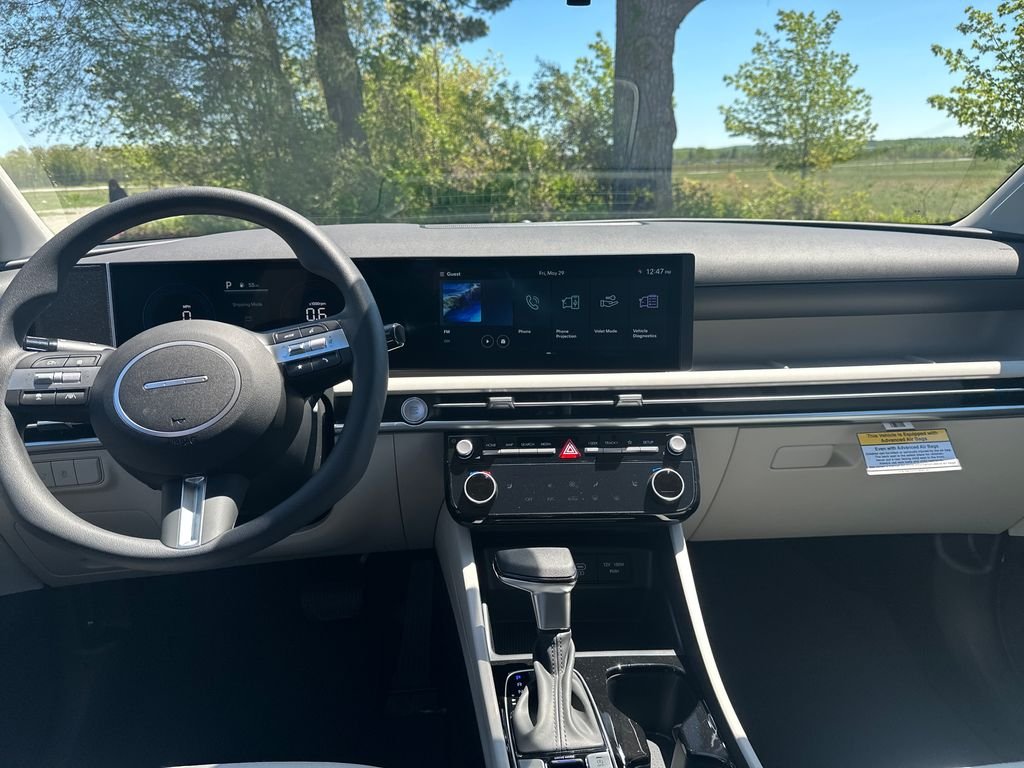 New 2026 Black Hyundai SEL image 8