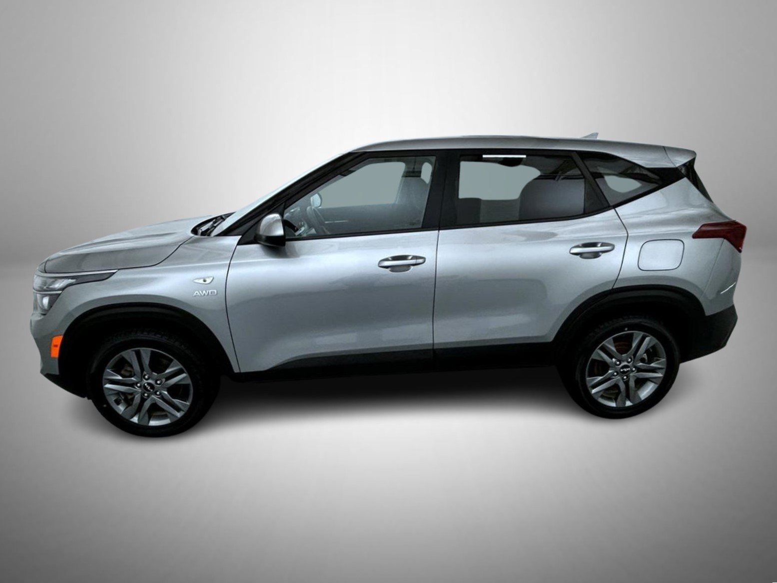 Used 2023 Gray Kia LX image 8