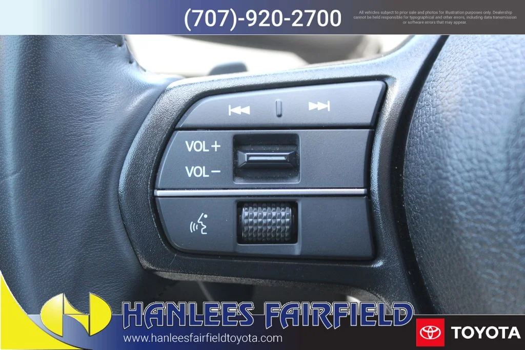 Used 2025 White Honda EX-L image 29