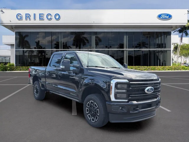2026 Ford Super Duty F-350® Platinum®