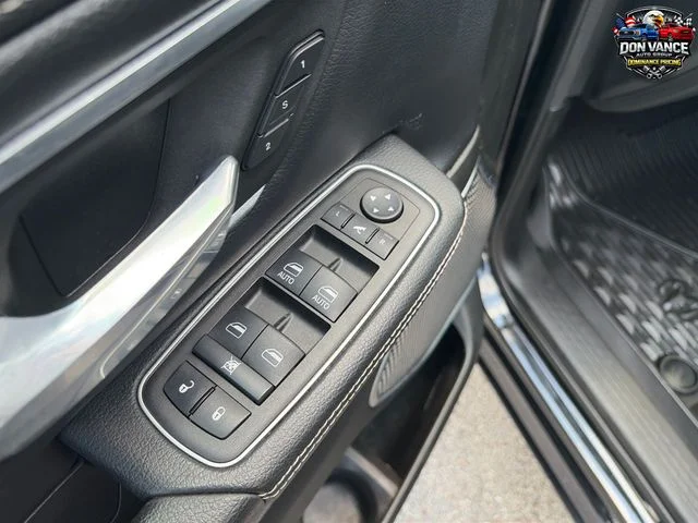 Used 2023 Black Ram Laramie image 14