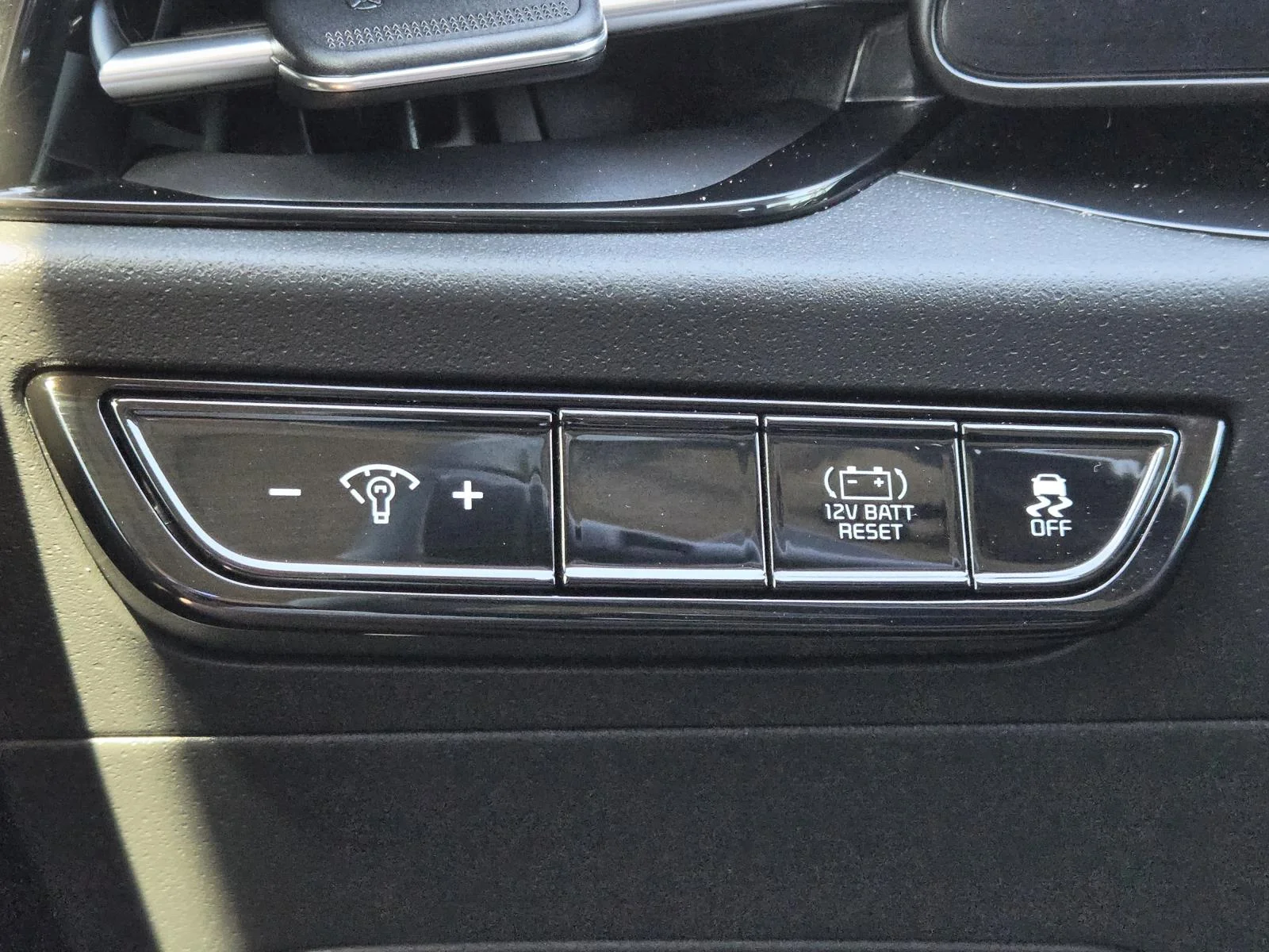 2023 Kia Niro EX Touring - Photo 18