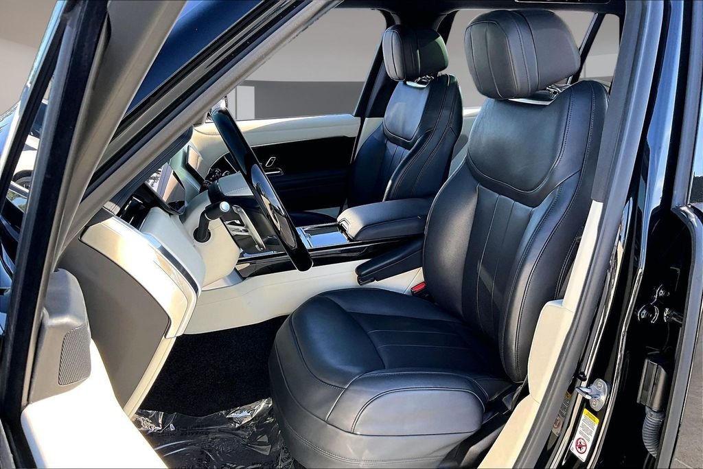 Certified Used 2023 Santorini Black Metallic Land Rover SE image 19