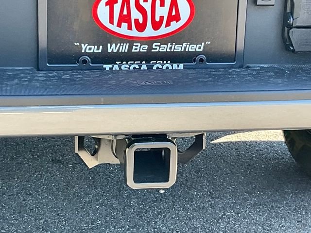 New 2026 Carbonized Gray Metallic Ford XLT image 22