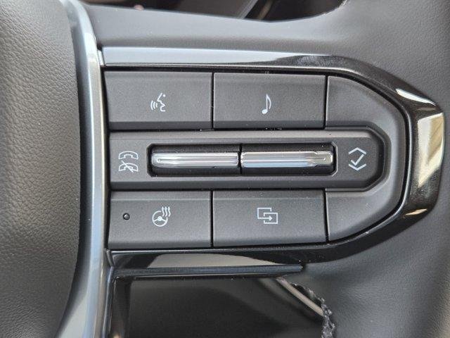 2026 Chevrolet Colorado ZR2 - Photo 16