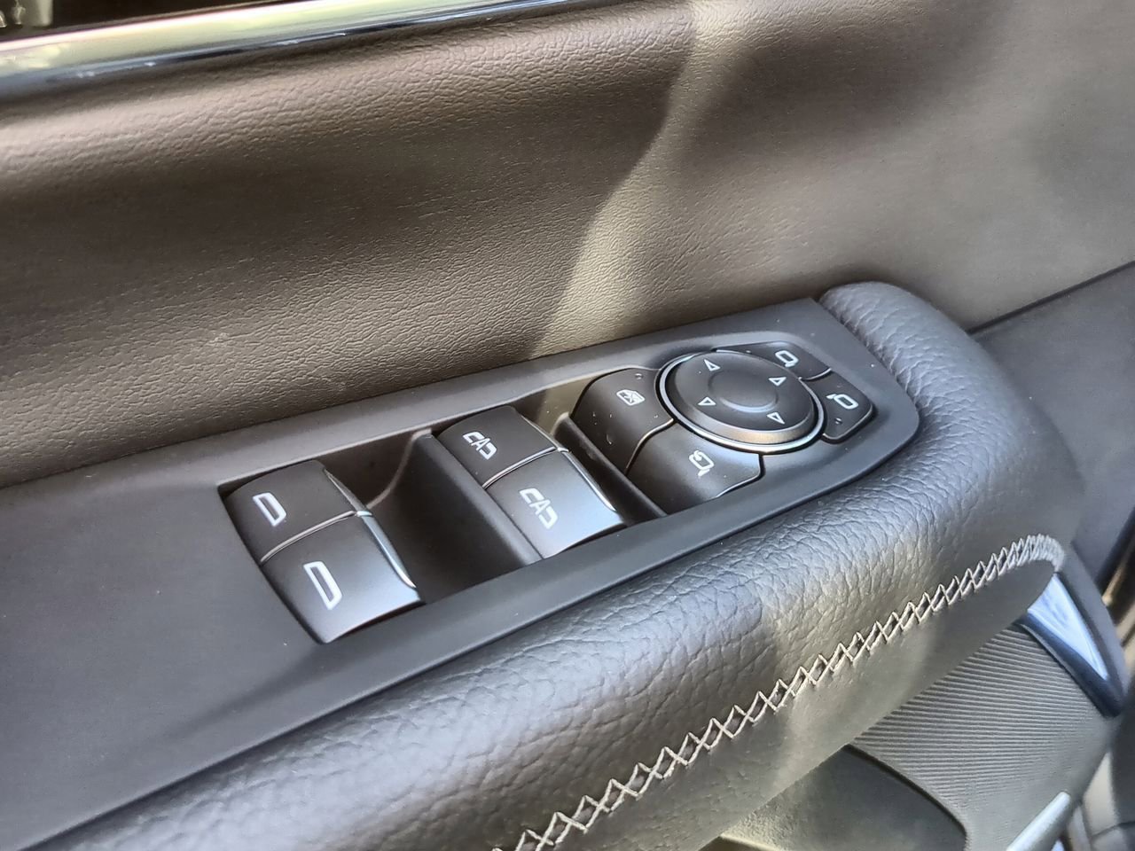 New 2026 Titanium Rush Metallic GMC Denali image 24
