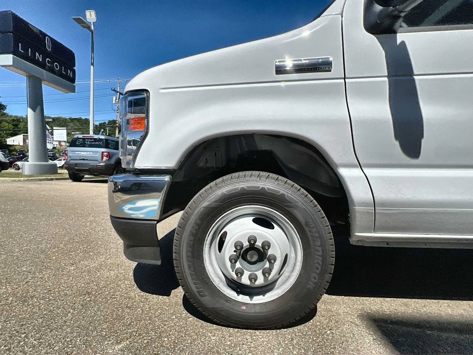 New 2026 WHITE Ford  image 18