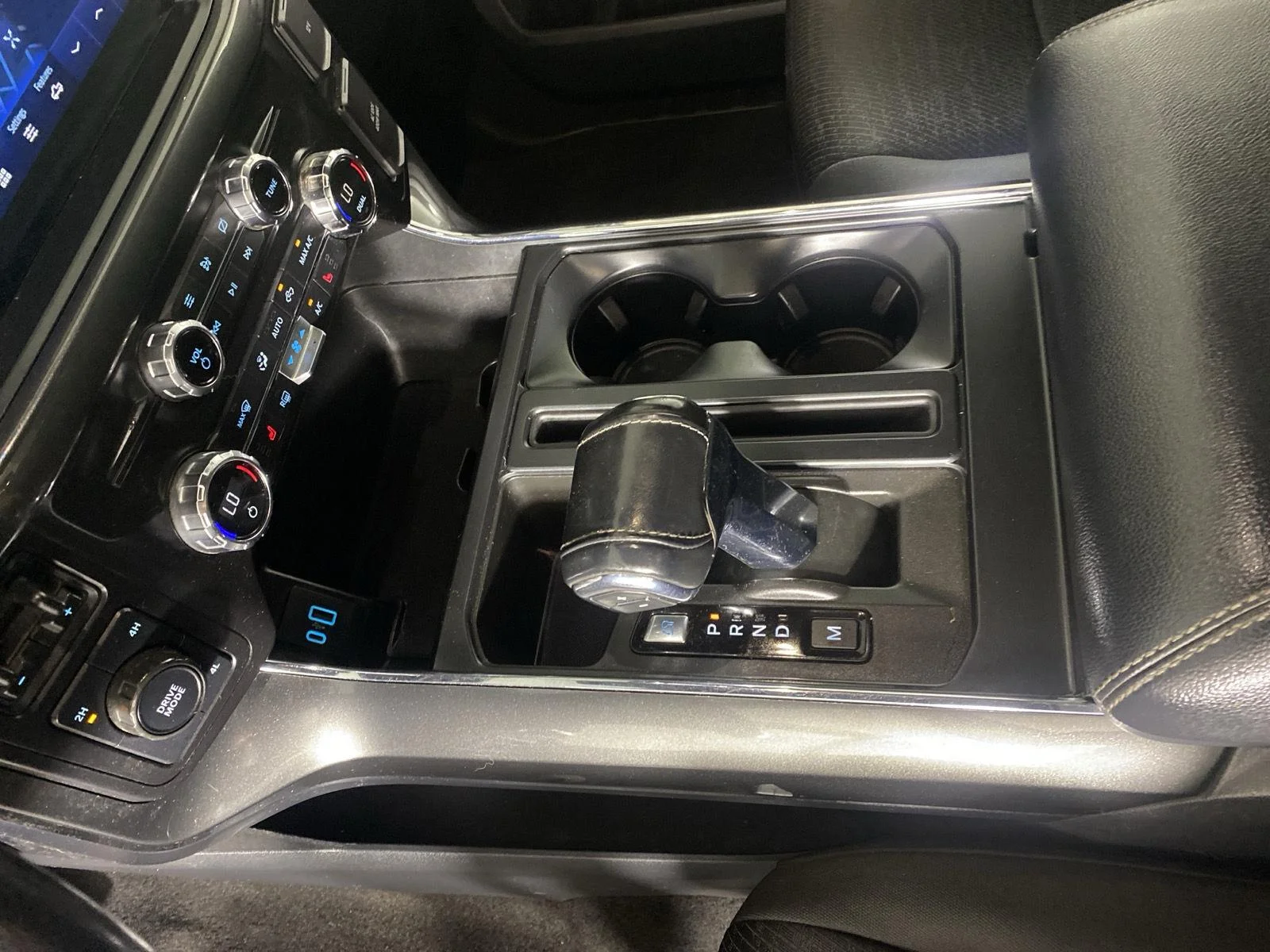 Used 2021 Oxford White Ford XLT image 34