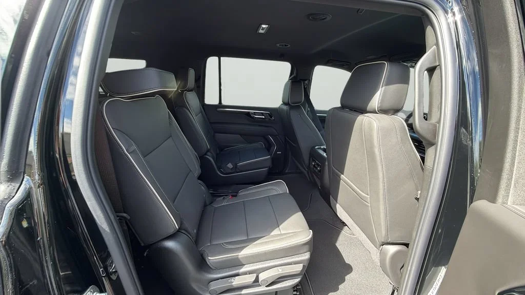 New 2026 Black Chevrolet Premier image 13